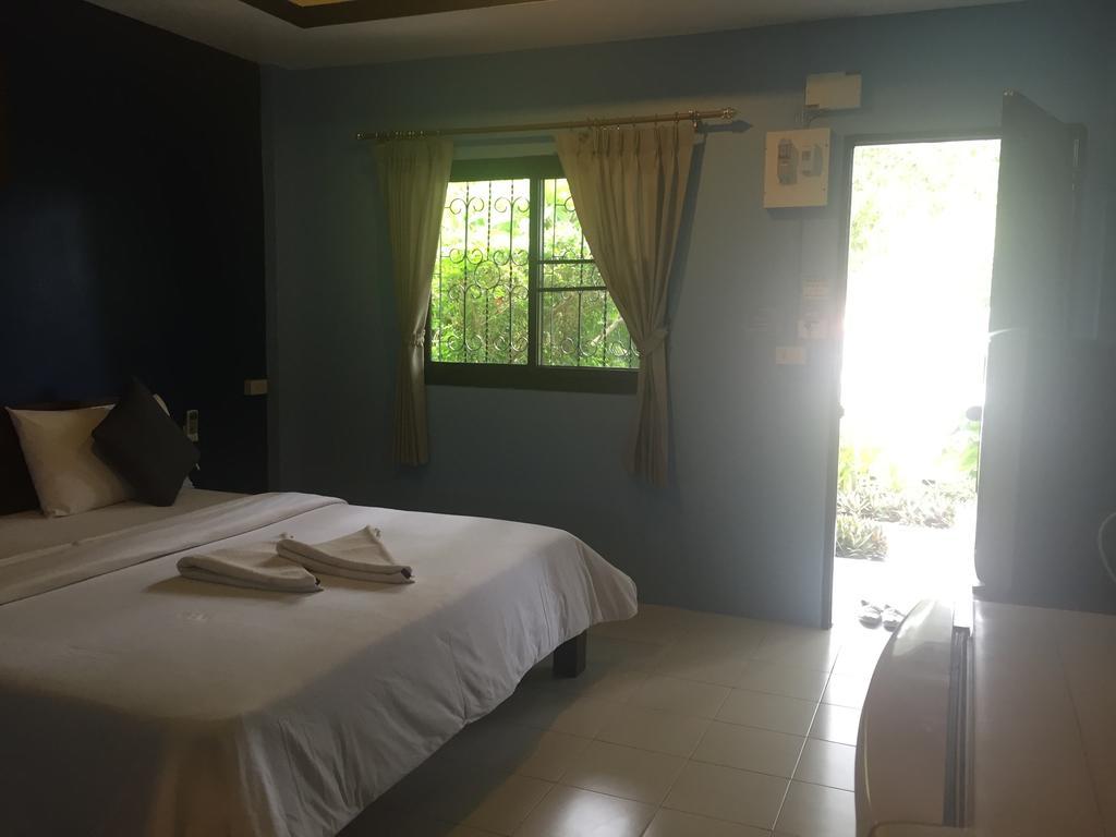 Baan Suan Ta Hotel Ko Tao Luaran gambar